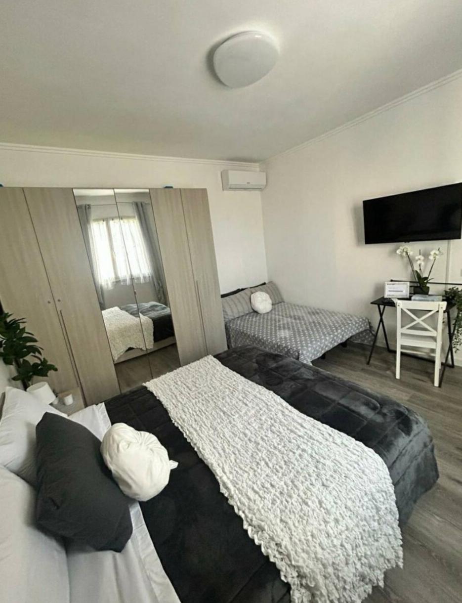 Sweet Home Fco Airport Roma フィウミチーノ 部屋 写真